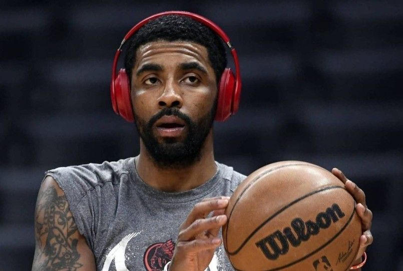 🏀NBA季前赛战报：欧文高效14分 克莱11+6 独行侠109-84大胜雄鹿